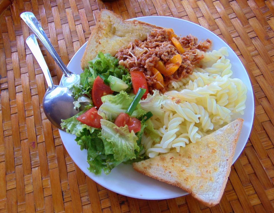 Brown House Resort Кан То Екстериор снимка