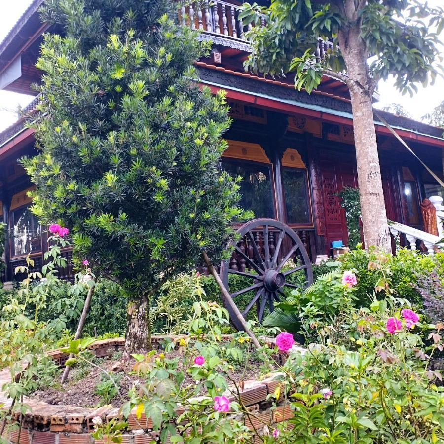 Brown House Resort Кан То Екстериор снимка