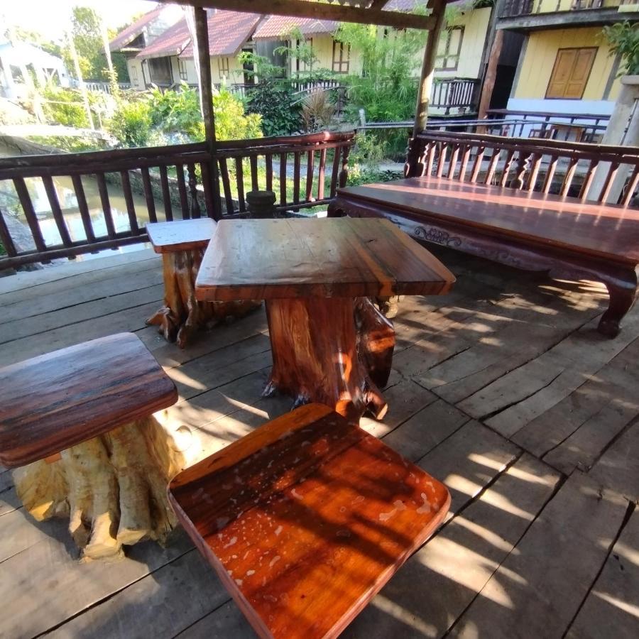 Brown House Resort Кан То Екстериор снимка