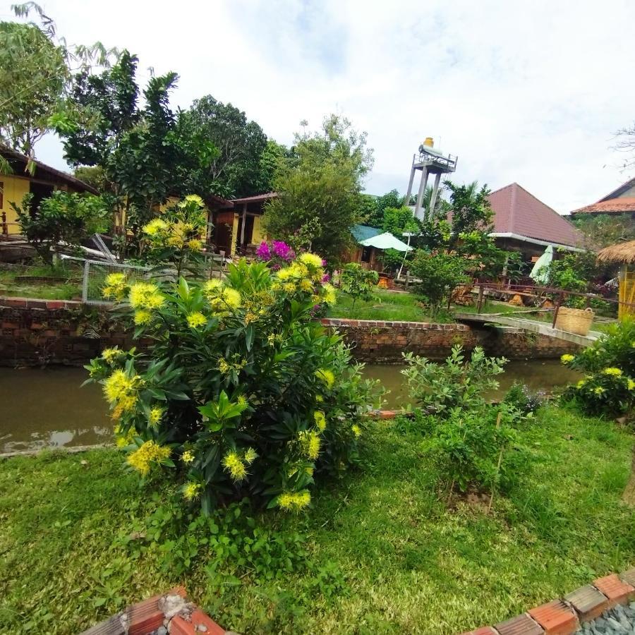 Brown House Resort Кан То Екстериор снимка