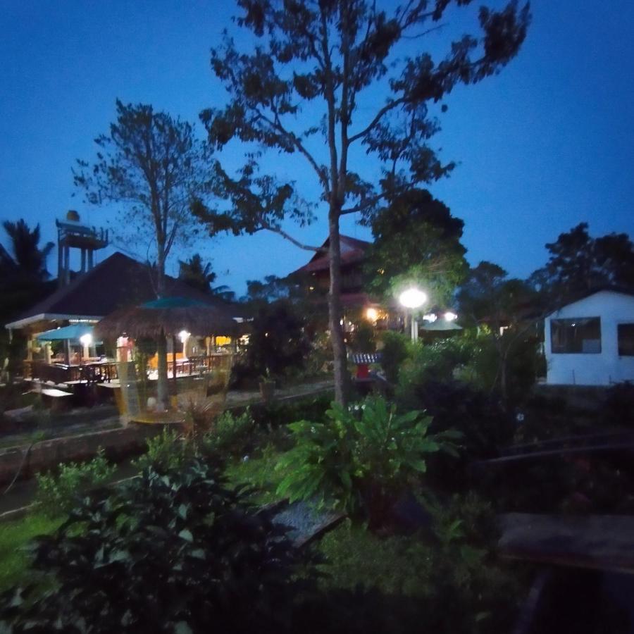 Brown House Resort Кан То Екстериор снимка